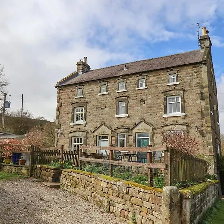 2 Primrose * Pickering