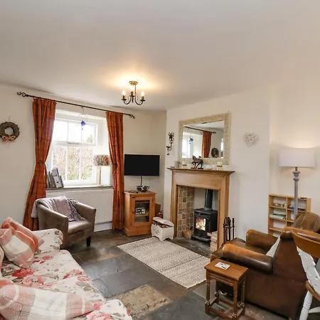 2 Primrose * Pickering